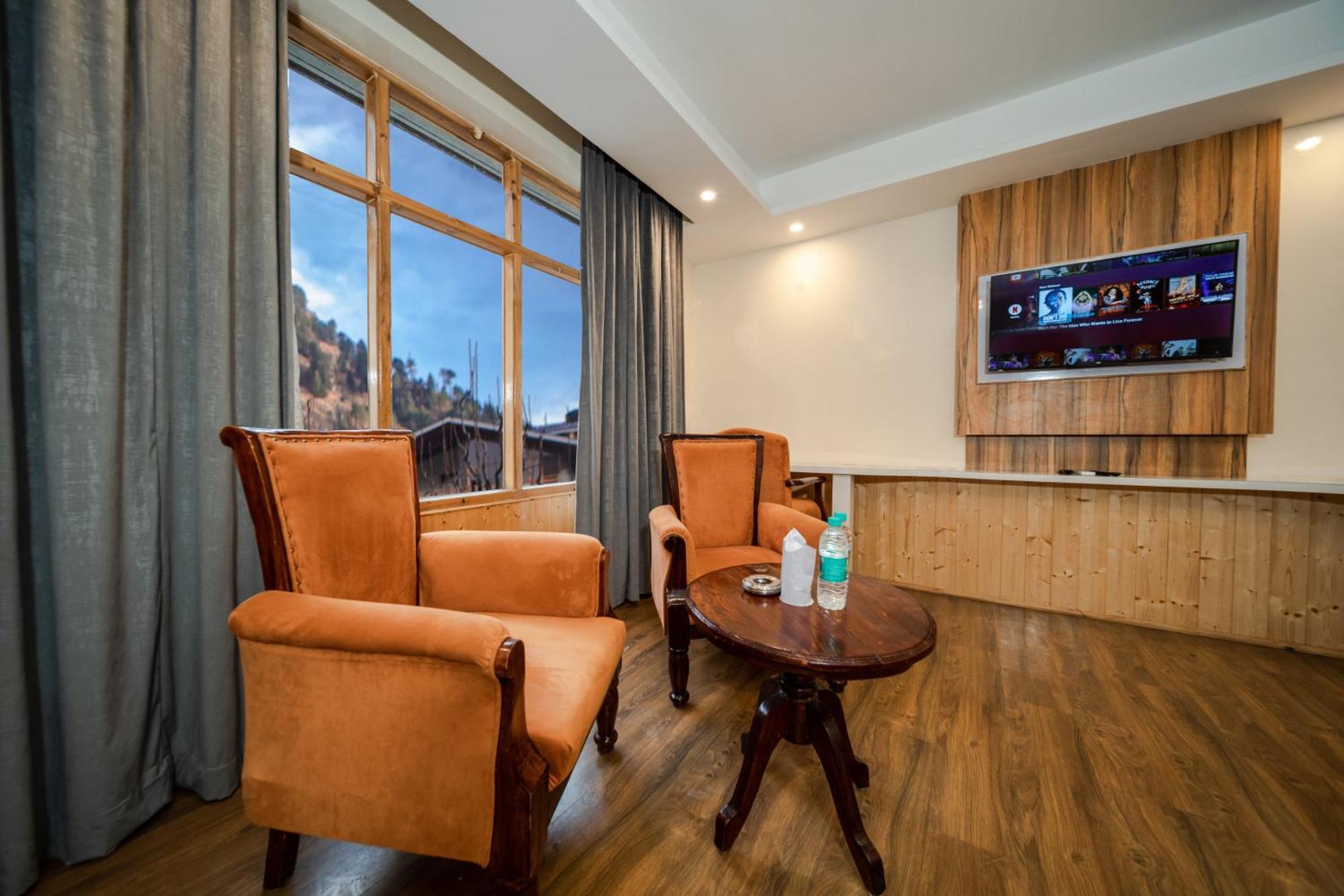 Hill River Resort - Central Heated & Air Cooled - Near Mall Road , Best Property Of Manali 2024- 2025 Exterior photo